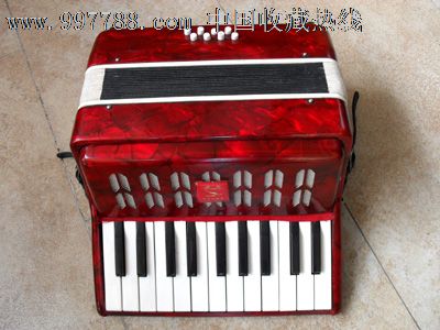 低价出售手风琴,儿童手风琴,老手风琴_价格250元_第1张_中国收藏热线