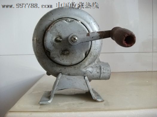 手摇鼓风机