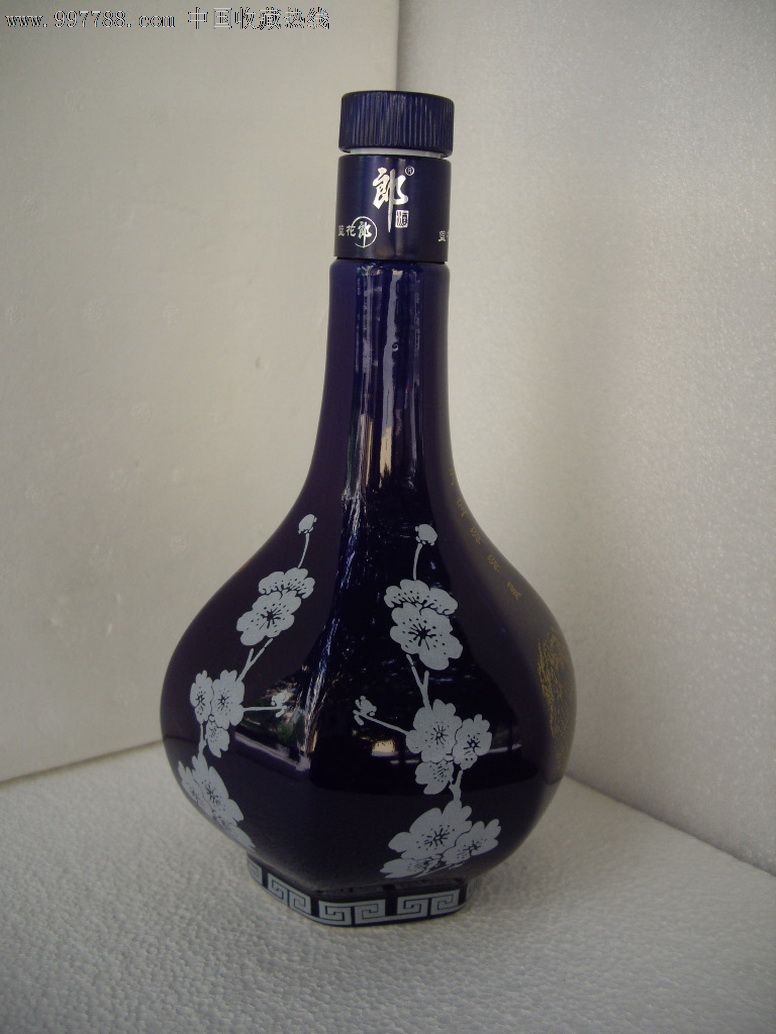 郎酒15蓝花郎天宝洞洞藏