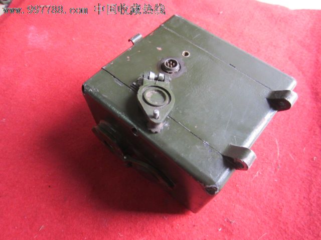 军用手摇发电机_发电机_小小博物馆