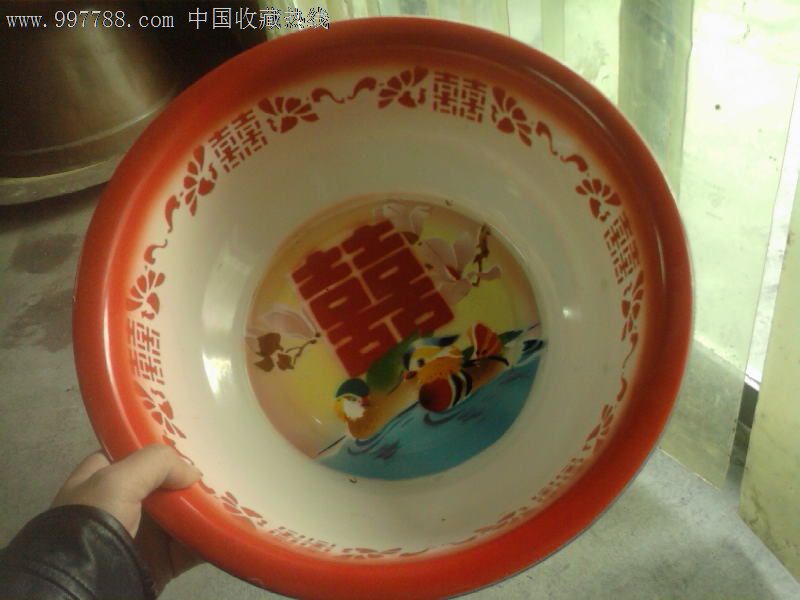 老搪瓷盆