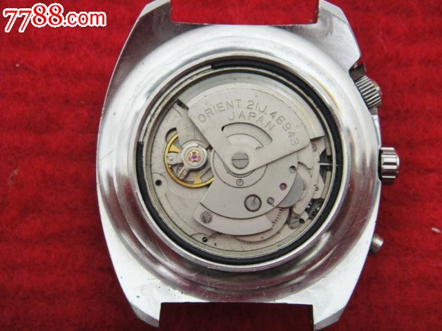 绿面少见的三角秒针全自动双狮海霸机械表机芯