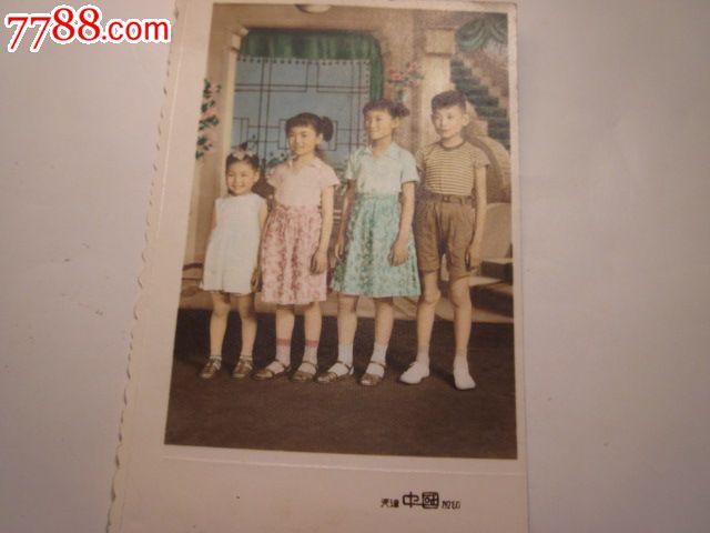 60年代彩色儿童留念照