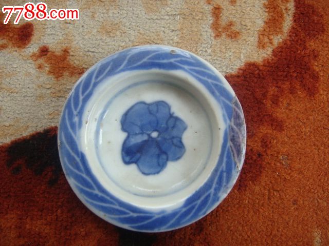 清中期茶壶,盖残后修,梁后配一只,嘴有小残,价格