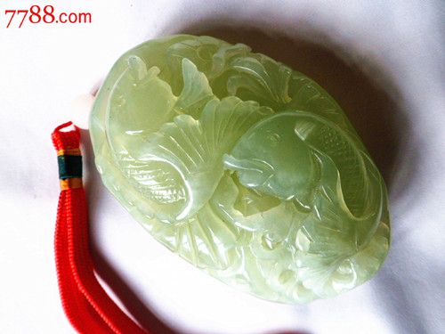 天然岫玉手把件年年有余玛瑙把件玉石把玩原石