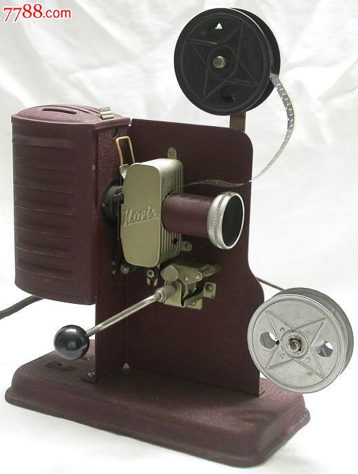 16毫米电影胶片放映机