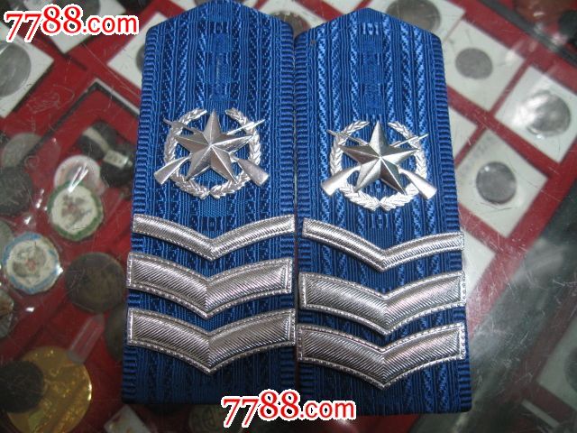 空军5级士官_老肩章\/领章\/领花_兴顺祥龙
