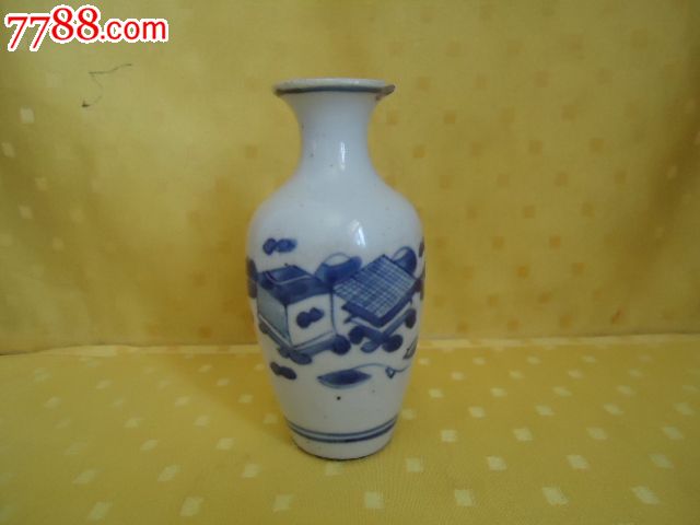 造型优雅的清代小花瓶,青花瓷,白地青花,清朝,瓶,其他纹饰,景德镇窑,se18493916,零售,七七八八青花瓷收藏