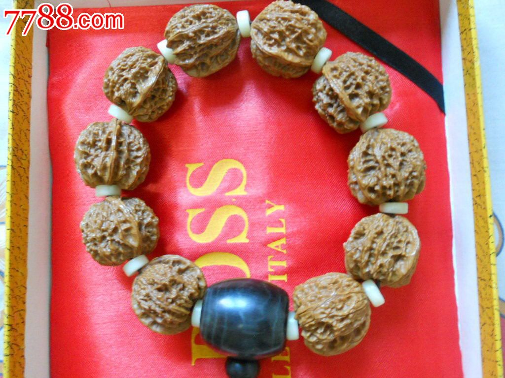 核桃手串_核桃雕_小众收藏品