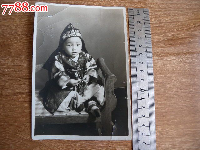 朝鲜族可爱小宝宝-价格:30元-se18648977-老照片-零售-中国收藏热线