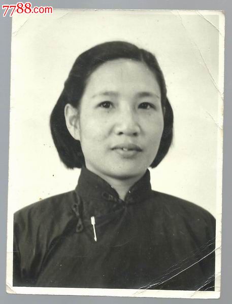 女知青领导_老照片_峰瑞宝藏【中国收藏热线】