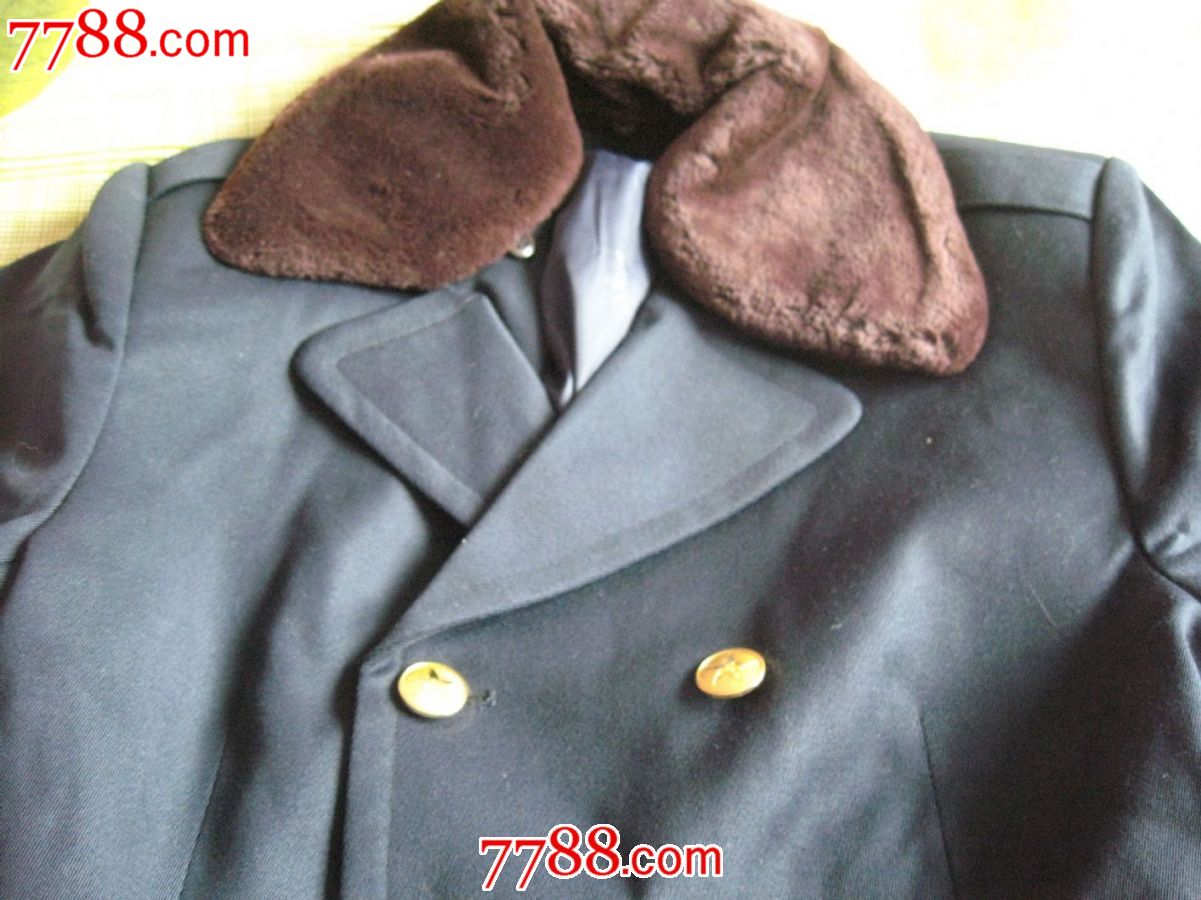 87海将<em>马裤呢大衣</em>-价格:500元-se19814392-旧