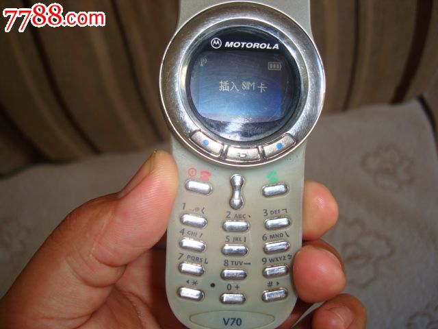 摩托罗拉v70怎么上网_摩托罗拉v70价格_摩托罗拉v70多少钱