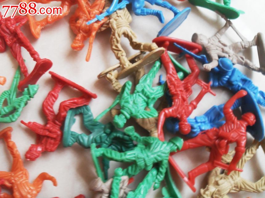 一些塑料小人62个