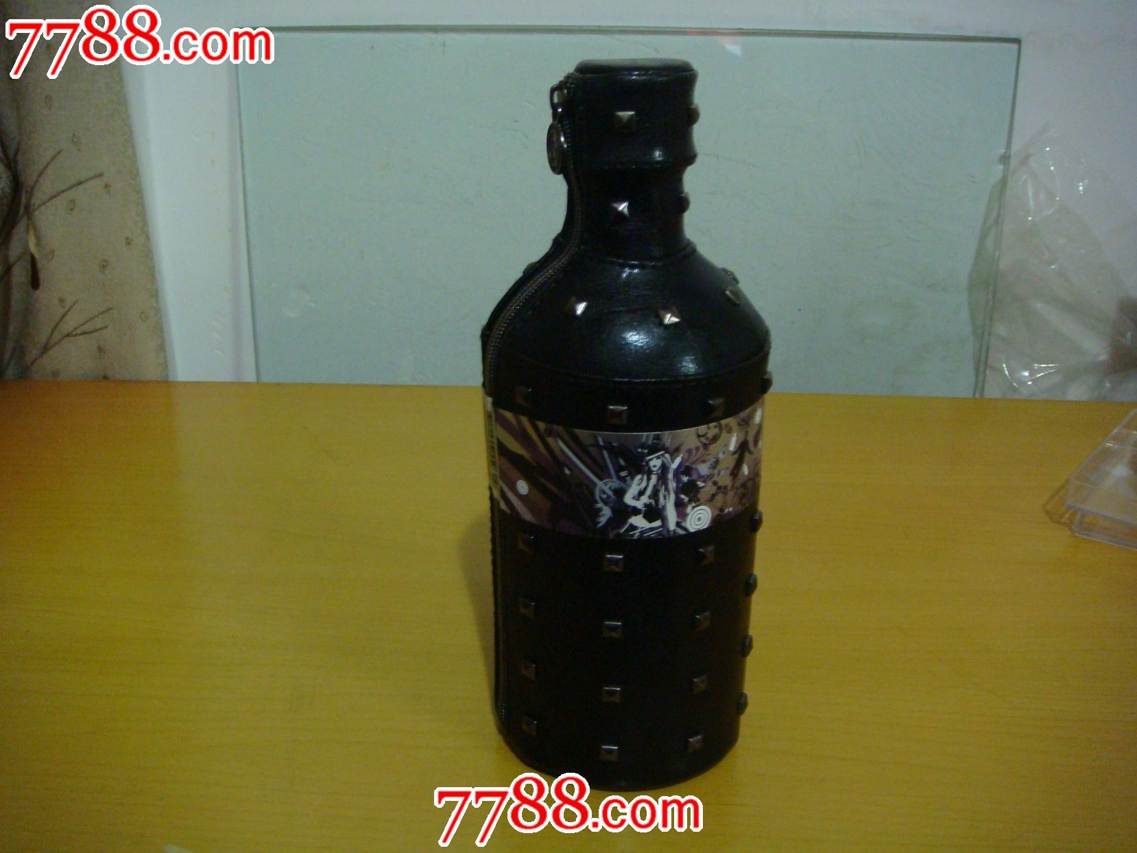 绝对伏特加700ML摇滚限量版-价格:650元-se2