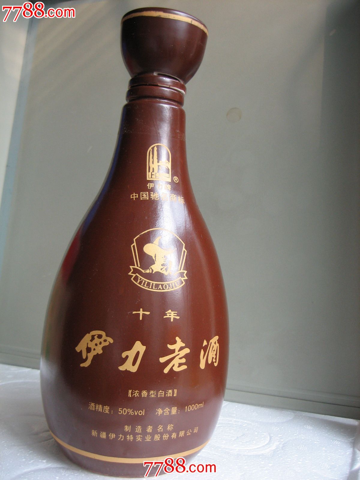 新疆49伊力特酒:伊力老酒10年1000ml