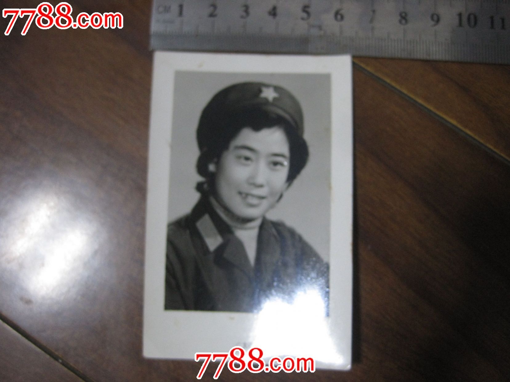 80年视频-se23492901-七七八八老照片收藏亲吻与美女的美女图片