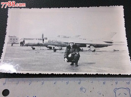 海航歼击机战斗机飞行员老照片,歼6战斗机,老