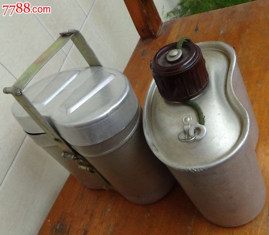 少见的白色铝制组合式军用水壶饭盒一整套-价格:120元-se24948008-军水壶\/铝壶-零售-中国收藏热线