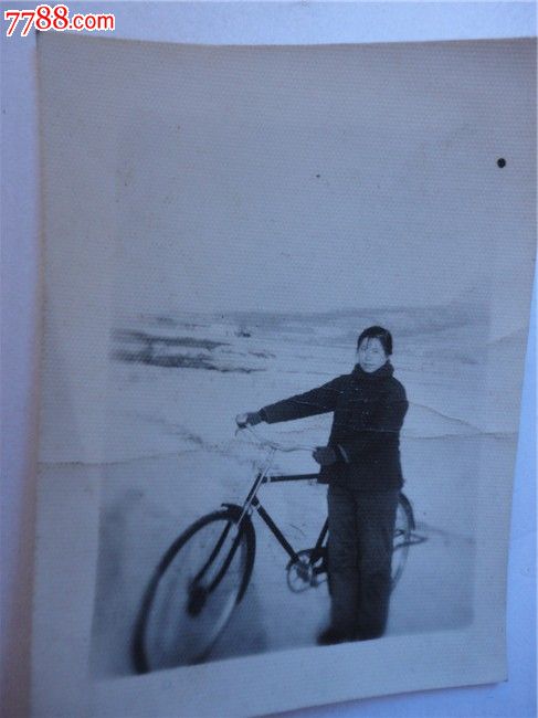 推28车的女子,老照片-- 个人照片,老照片,普通人