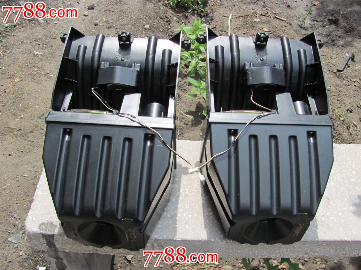 拆机音箱:索尼原装进口高级老电视里的音箱一