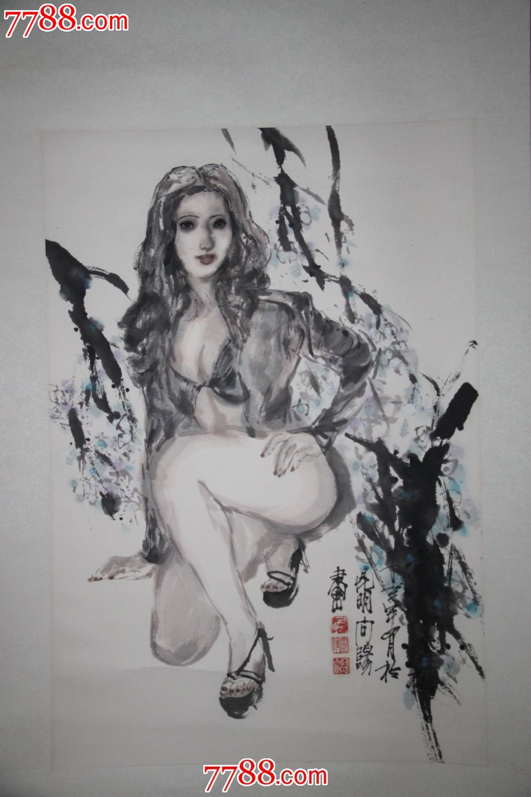 国画水墨写意人物女