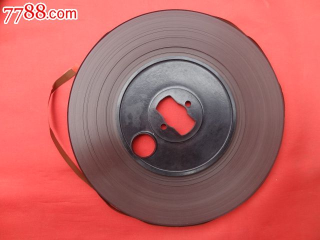 少儿歌曲十首:红领巾之歌、祖国在欢笑、铃儿