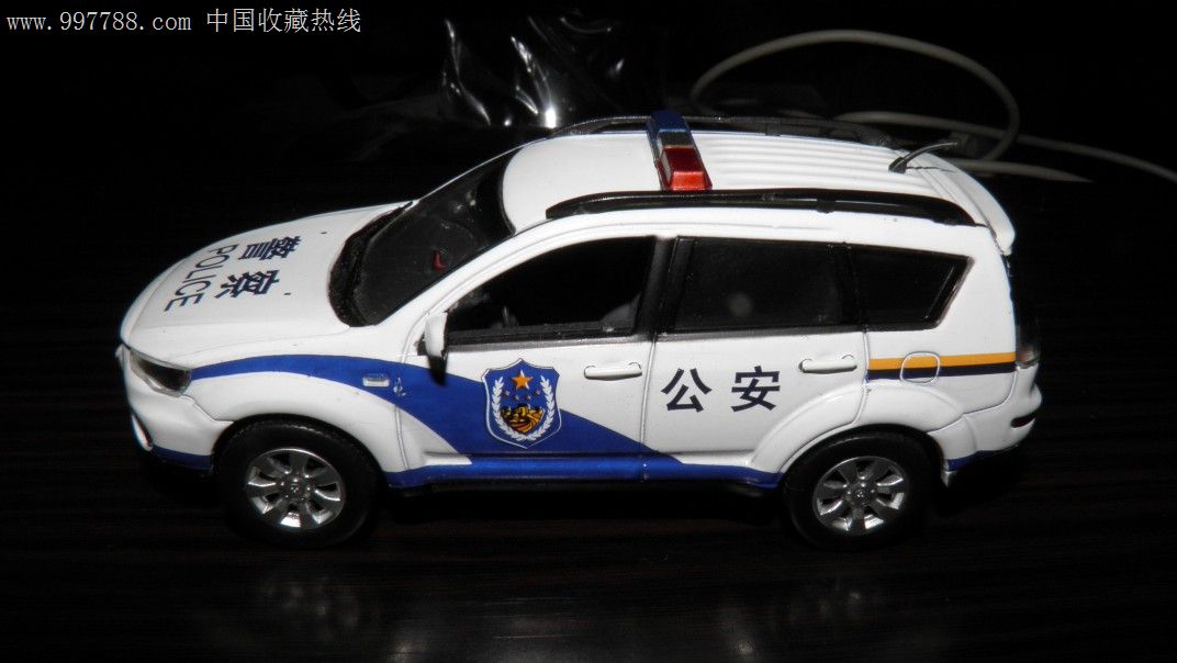 1:43三菱帕傑羅警車