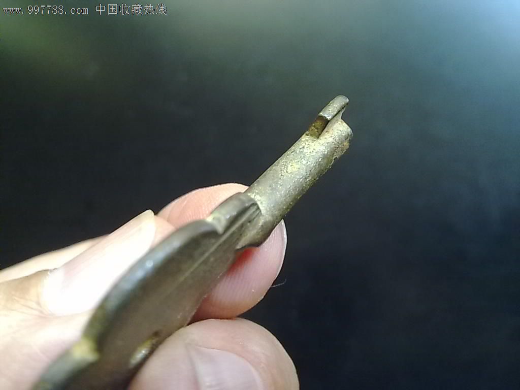 蝶型手柄圆型空心铜钥匙