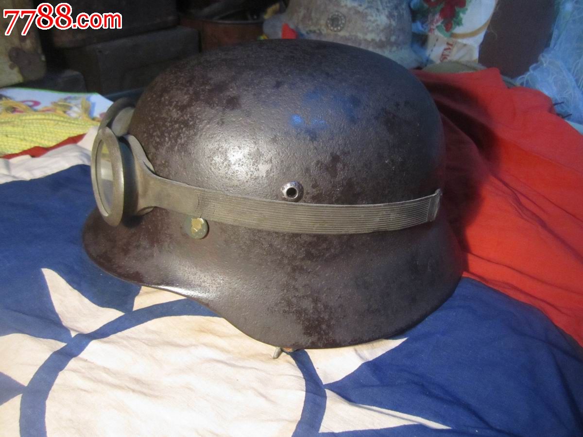 民国抗战时期遗留的超大号国军m35盔68的