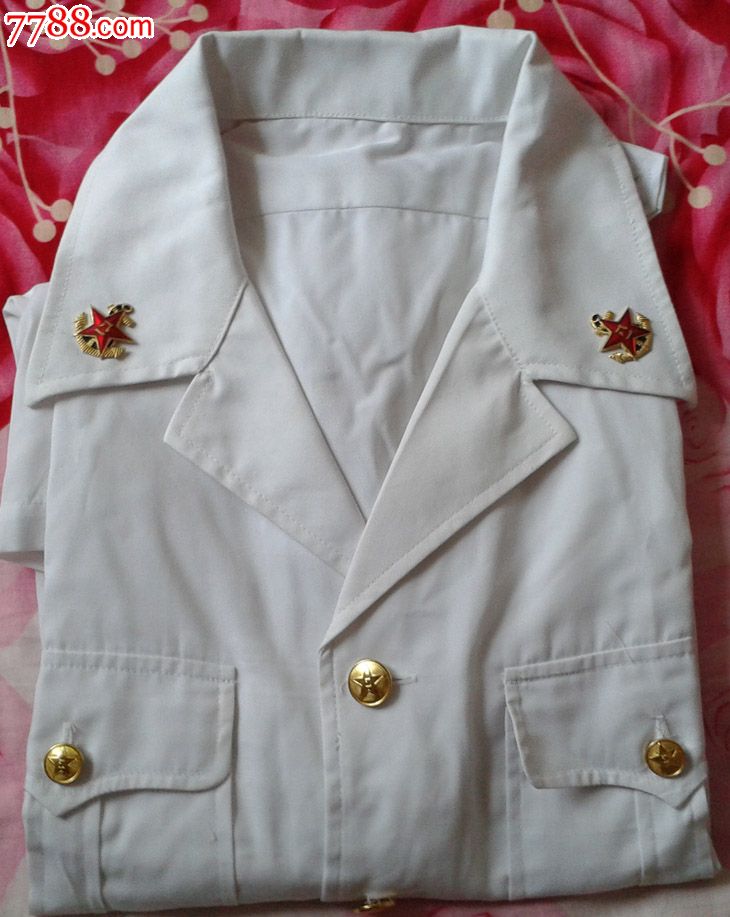 海军短袖衬衣含肩章和领花