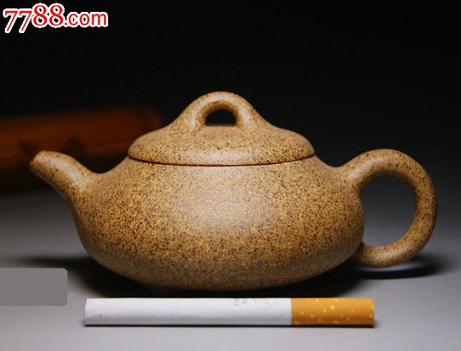 《小扁瓢》,紫砂壶,21世纪10年代,段泥,其他颜色,圆壶,素面,se