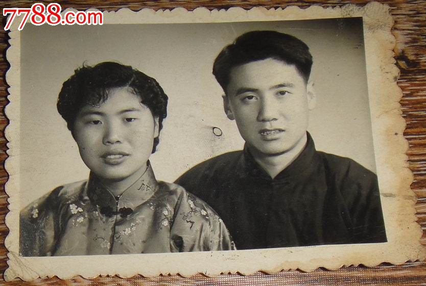 照片-->结婚照片编号: se21490154,ppp 品种: 属性: 新婚照片,50-59年