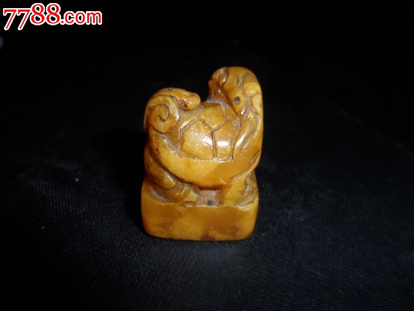 老田黄石印章,寿平款,重29.2克,尺寸3x2.4cm保真