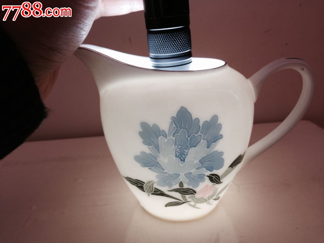 醴陵群力蝴蝶底款奶杯