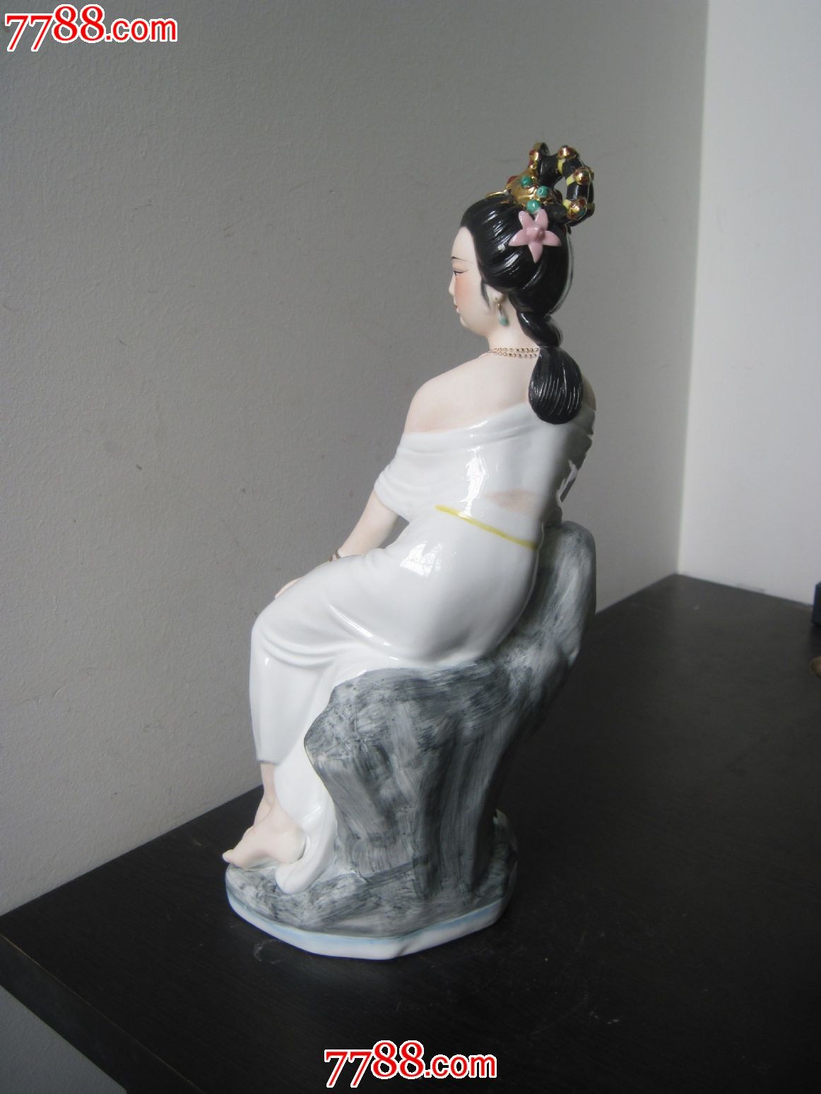 潮州枫溪80年代人物美术陶瓷《骊水芙蓉》大师林鸿禧作品