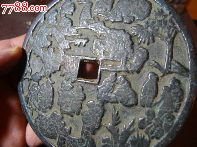 罕见"百子图"花钱状铜镜,婴戏图中近百个童子姿态