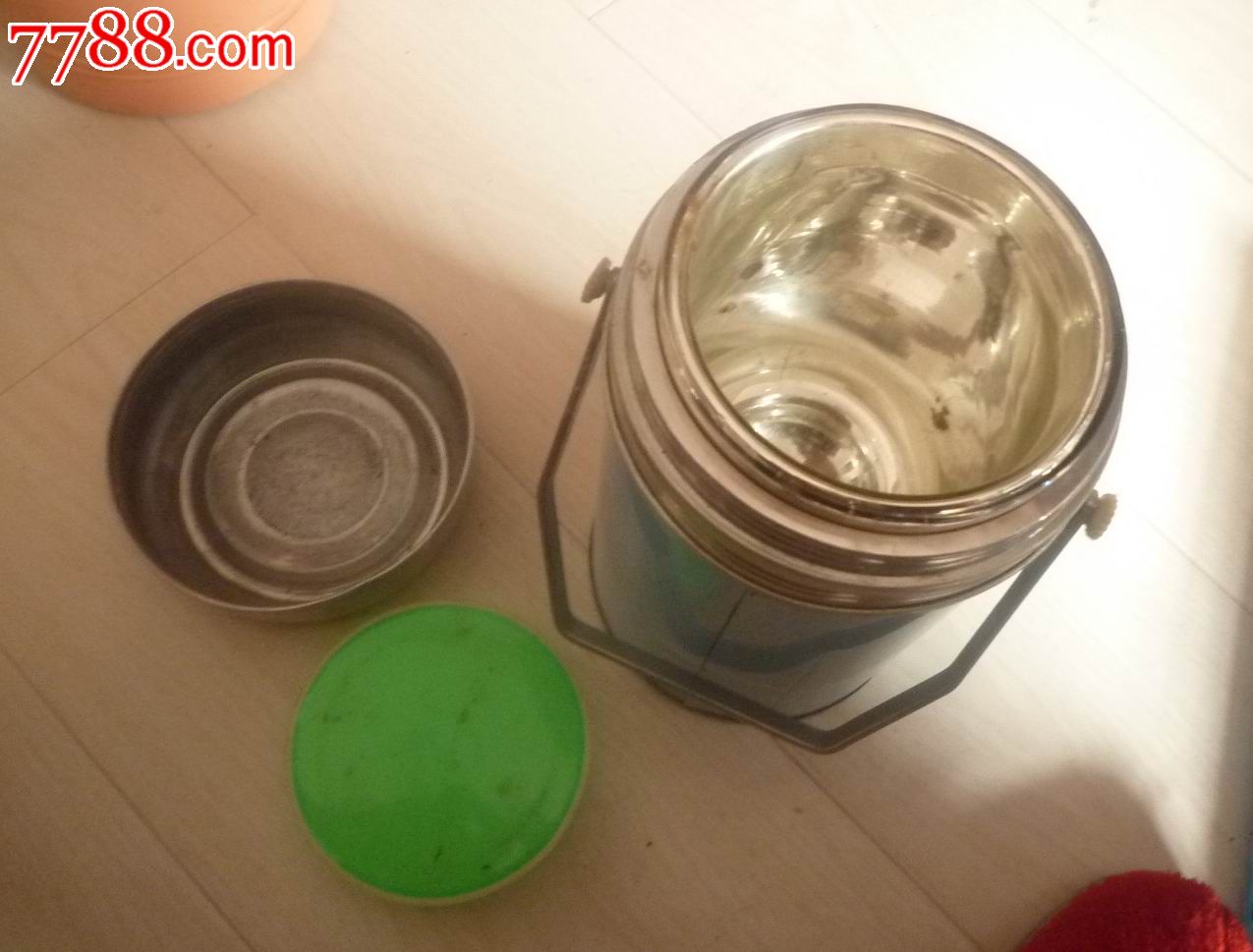 怀旧经典收藏七十年代雪山牌红色花卉蓝色保温冰棍桶