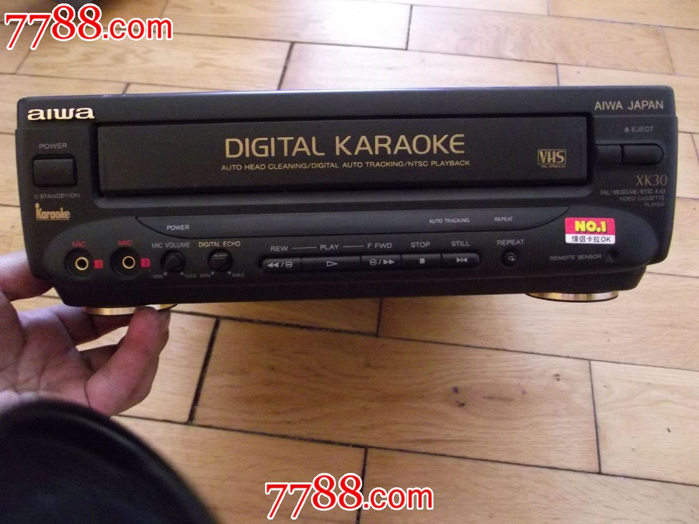 爱华aiwa放像机一台